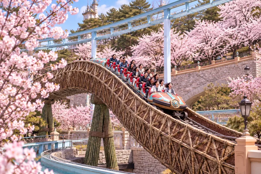 Atlantis dan wahana wajib coba lainnya di Lotte World